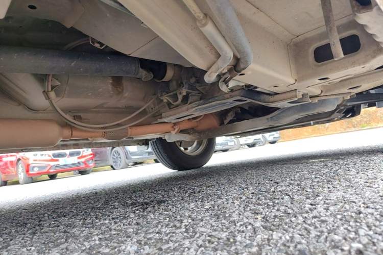 Used Wuling Rongguang V 2019 1.5L Standard Version China VI LAR Chassis Front Right
