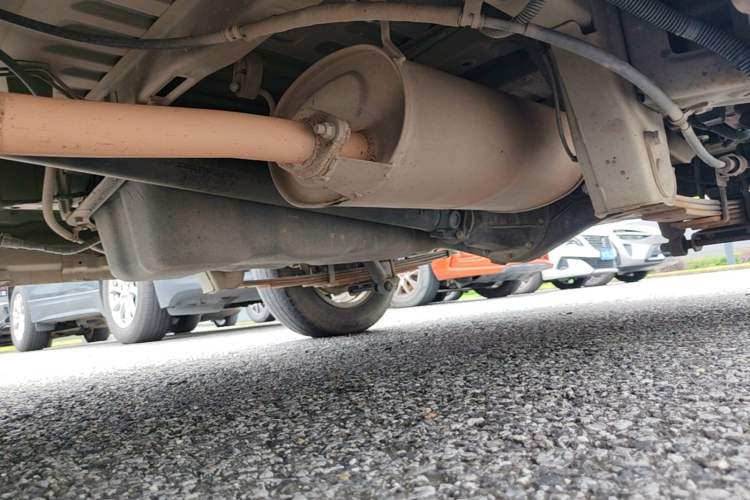 Used Wuling Rongguang V 2019 1.5L Standard Version China VI LAR Chassis Rear Left