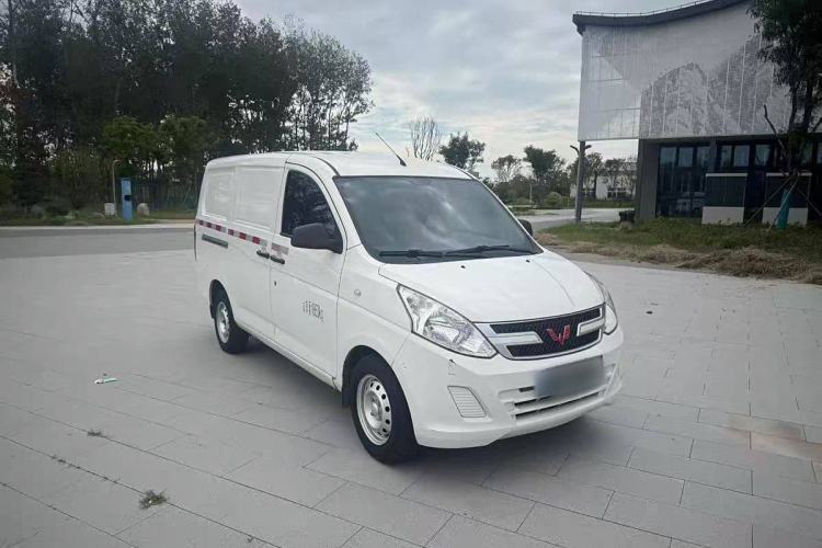 Used Wuling Rongguang V 2019 1.5L Window-Sealed Utility Model China VI LAR Exterior 2