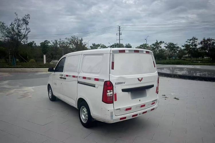 Used Wuling Rongguang V 2019 1.5L Window-Sealed Utility Model China VI LAR Exterior 5