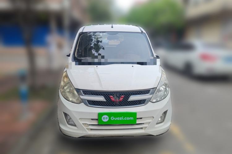 Used Wuling Rongguang V 2019 1.5L Standard Version China VI LAR Front