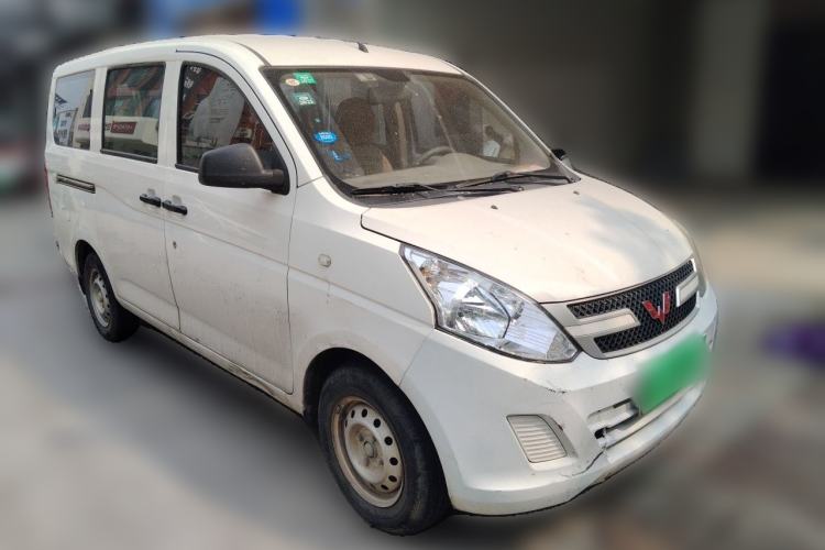 Used Wuling Rongguang V 2019 1.5L Practical Model China VI LAR Front Right 45 Deg