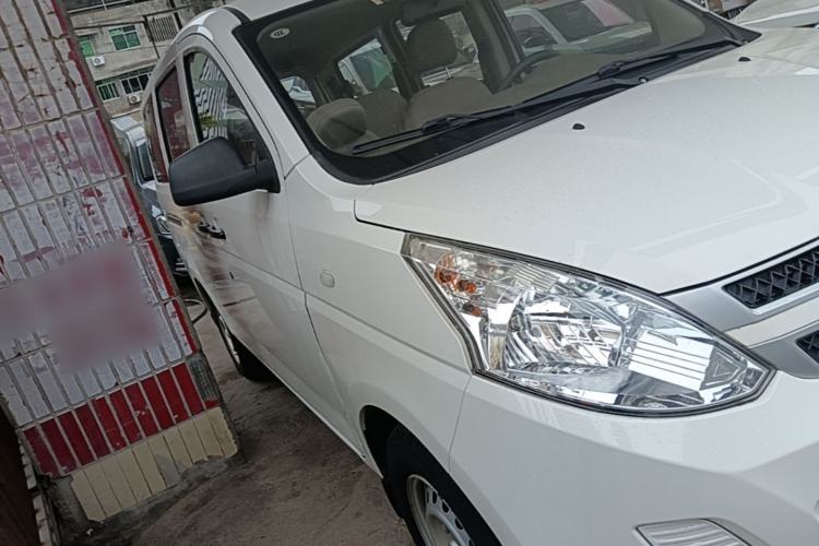 Used Wuling Rongguang V 2019 1.5L Practical Model China VI LAR Front Right 45 Deg