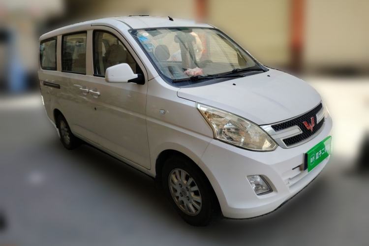 Used Wuling Rongguang V 2019 1.5L Standard Version China VI LAR Front Right 45 Deg