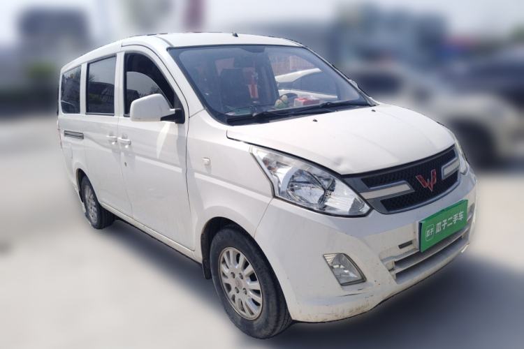 Used Wuling Rongguang V 2019 1.5L Standard Version China VI LAR Front Right 45 Deg