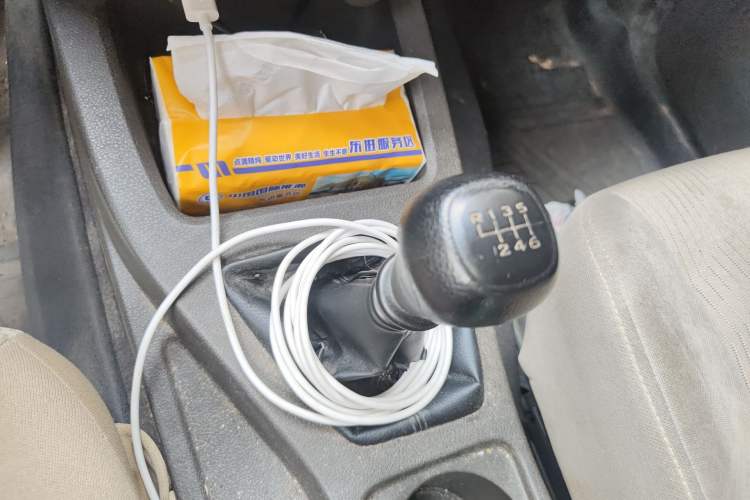 Used Wuling Rongguang V 2019 1.5L Standard Version China VI LAR Gear Lever