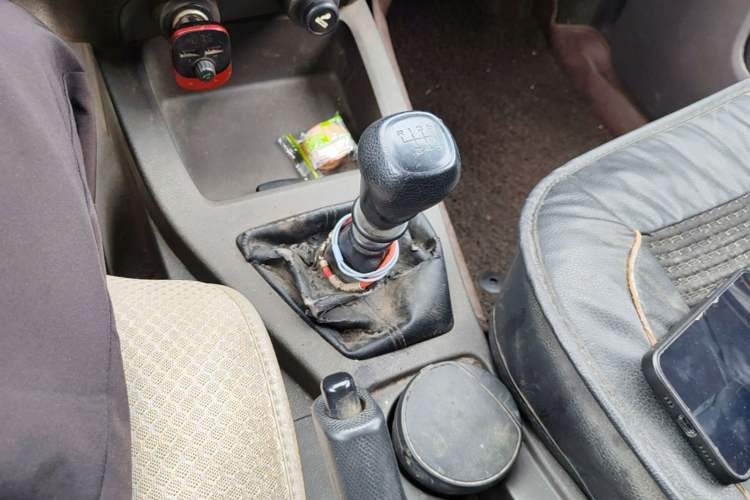 Used Wuling Rongguang V 2019 1.5L Standard Version China VI LAR Gear Lever