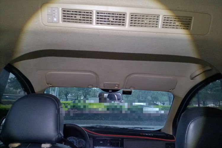 Used Wuling Rongguang V 2019 1.5L Standard Version China VI LAR Headliner
