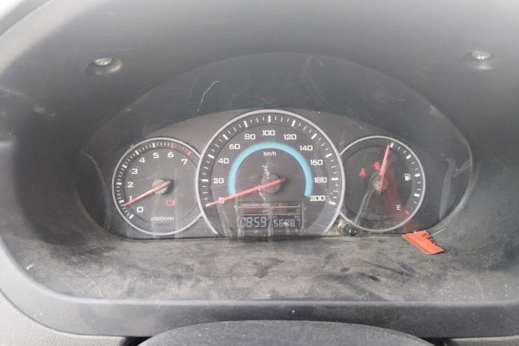 Used Wuling Rongguang V 2019 1.5L Standard Version China VI LAR Instrument Cluster
