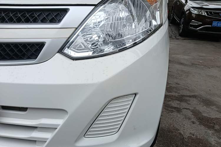Used Wuling Rongguang V 2019 1.5L Practical Model China VI LAR Left Front Headlight