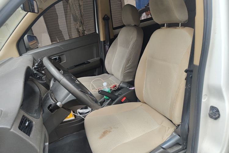 Used Wuling Rongguang V 2019 1.5L Standard Version China VI LAR Left Front Seat