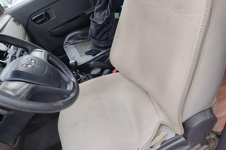 Used Wuling Rongguang V 2019 1.5L Standard Version China VI LAR Left Front Seat