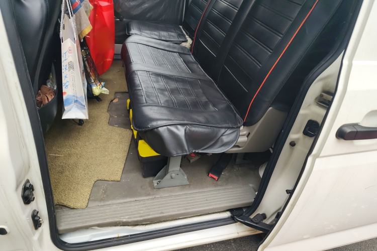 Used Wuling Rongguang V 2019 1.5L Practical Model China VI LAR Left Rear Seat