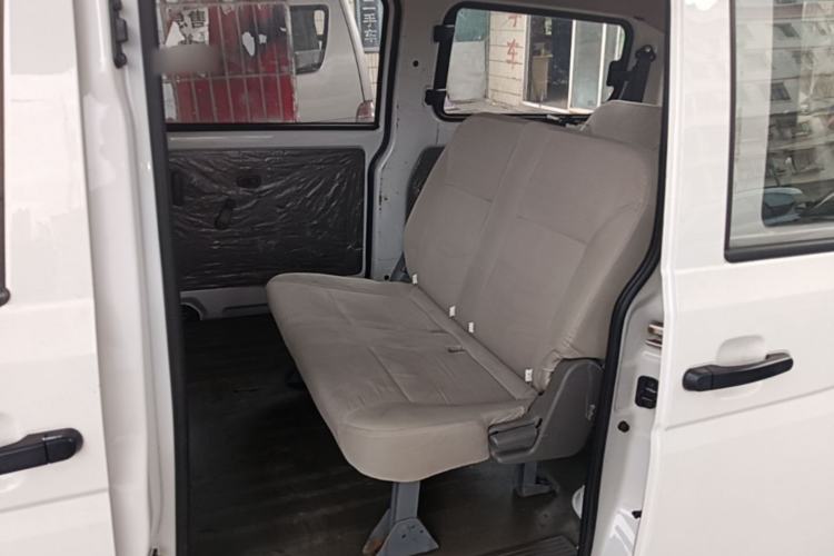 Used Wuling Rongguang V 2019 1.5L Practical Model China VI LAR Left Rear Seat