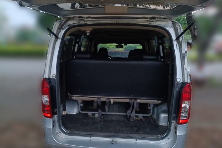 Used Wuling Rongguang V 2019 1.5L Standard Version China VI LAR Trunk