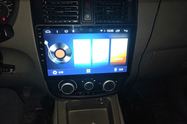 Used Wuling Rongguang V 2019 1.5L Practical Model China VI LAR Audio And AC Panel
