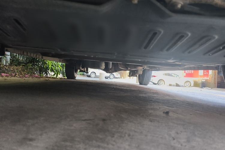 Used Wuling Rongguang V 2019 1.5L Van - Utility Model Chassis Front
