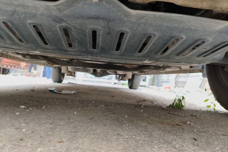 Used Wuling Rongguang V 2019 1.5L Practical Model China VI LAR Chassis Front