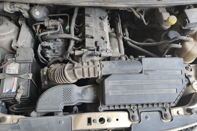 Used Wuling Rongguang V 2019 1.5L Van - Utility Model Engine Bay