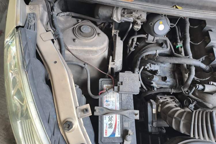 Used Wuling Rongguang V 2019 1.5L Van - Utility Model Engine Bay Right