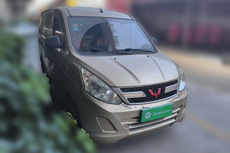 Used Wuling Rongguang V 2019 1.5L Van - Utility Model Front Right 45 Deg