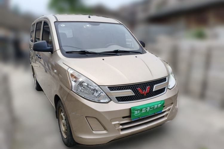 Used Wuling Rongguang V 2019 1.5L Practical Model China VI LAR Front Right 45 Deg