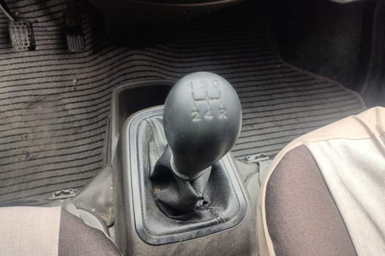 Used Wuling Rongguang V  Gear Lever