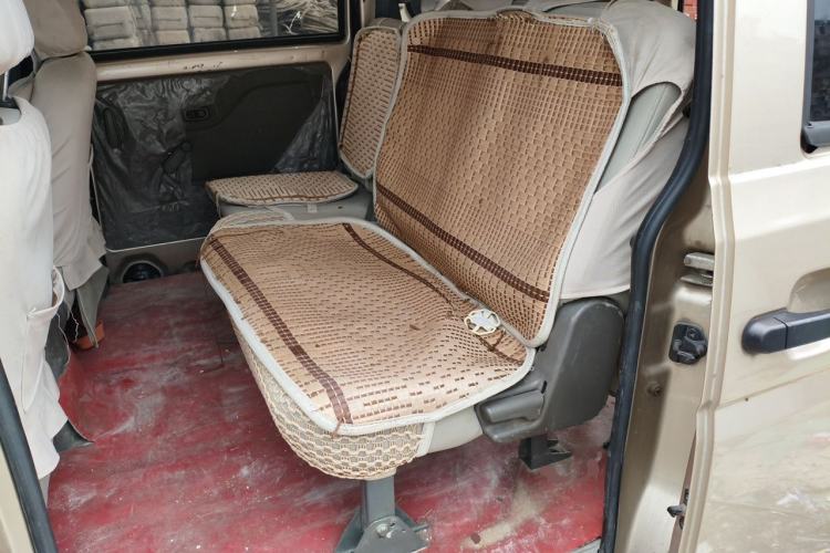 Used Wuling Rongguang V 2019 1.5L Practical Model China VI LAR Left Rear Seat