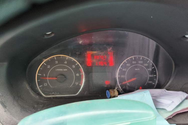 Used Wuling Rongguang V 2019 1.5L Practical Model China VI LAR Odometer Close Up