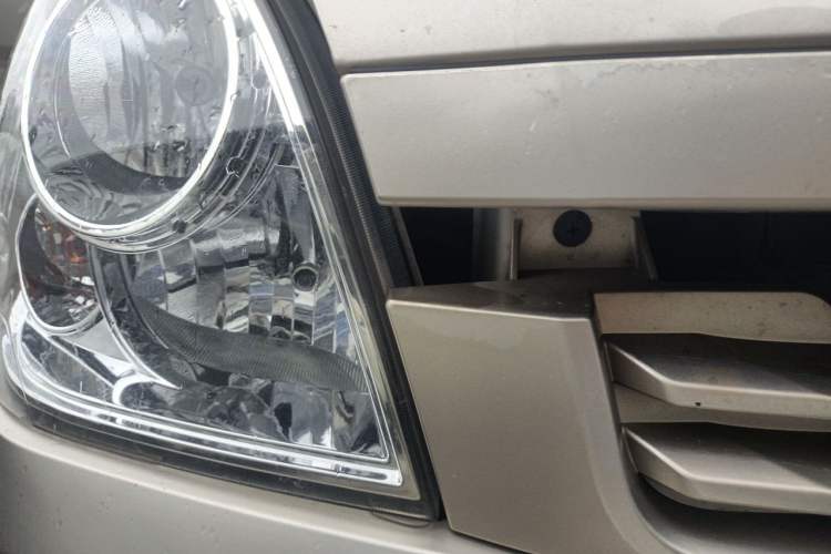 Used Wuling Rongguang V  Right Front Headlight