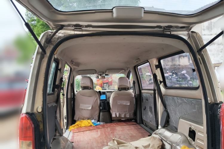 Used Wuling Rongguang V 2019 1.5L Practical Model China VI LAR Trunk