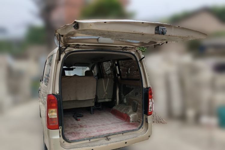 Used Wuling Rongguang V 2019 1.5L Practical Model China VI LAR Trunk