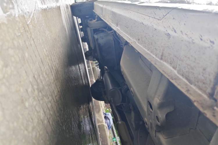 Used Wuling Rongguang V  Chassis Front Right