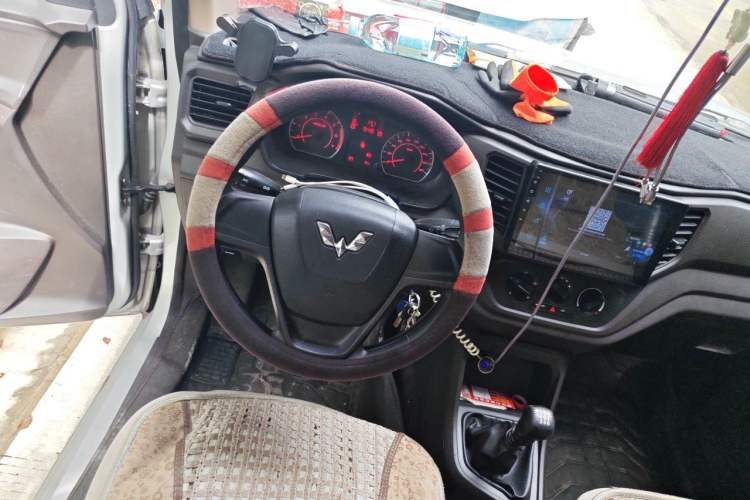 Used Wuling Rongguang V  Steering Wheel