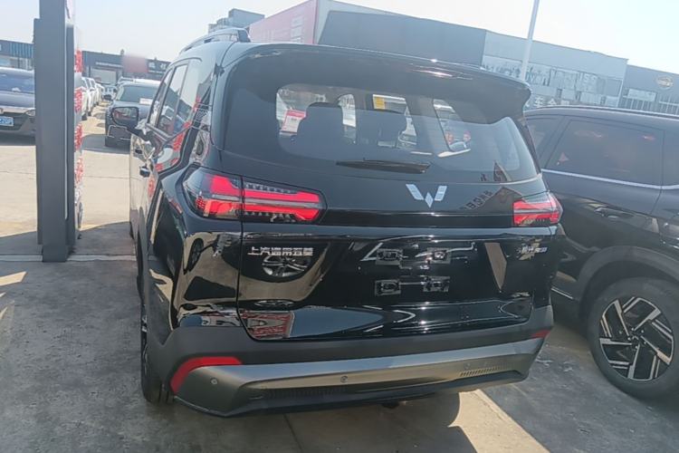 Used Wuling Starlight 560 2026 1.5T CVT Elite Edition Rear