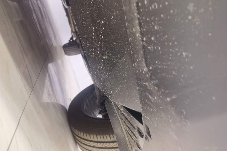 Used Wuling Starlight 560 2026 1.5T CVT Elite Edition Chassis Front Left