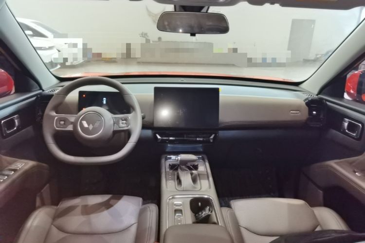 Used Wuling Starlight 560 2026 1.5T CVT Elite Edition Center Console