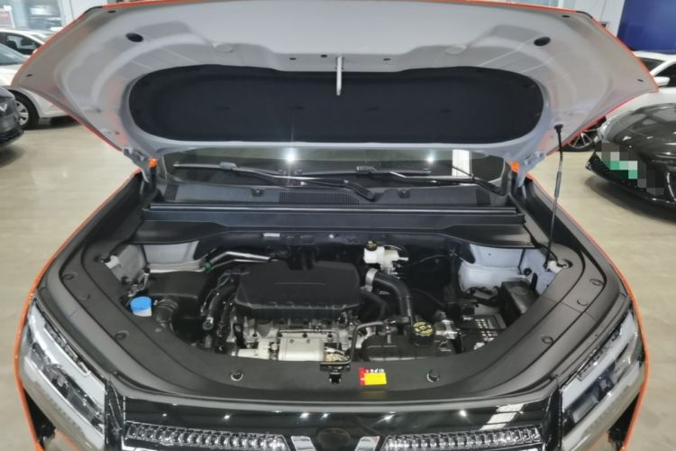Used Wuling Starlight 560 2026 1.5T CVT Elite Edition Engine Bay