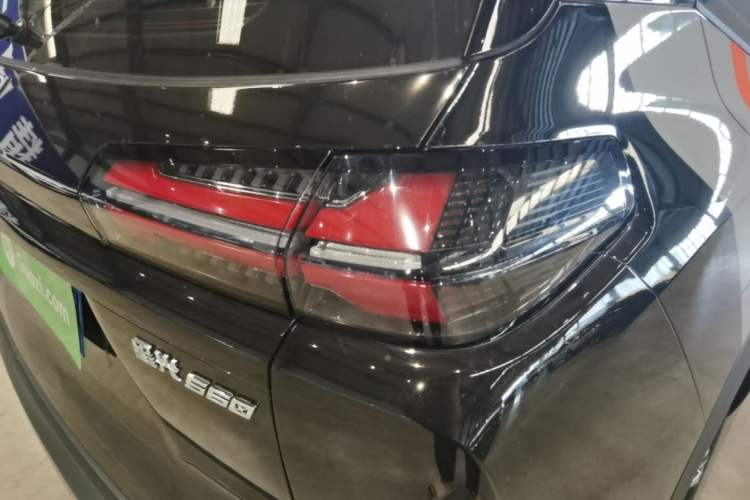 Used Wuling Starlight 560 2026 1.5T CVT Elite Edition Right Rear Taillight