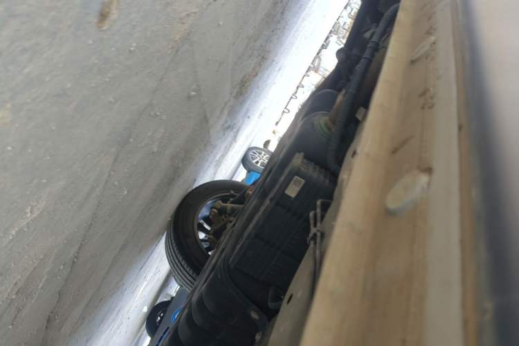 Used Wuling Starlight 560 2026 1.5T CVT Elite Edition Chassis Rear Right