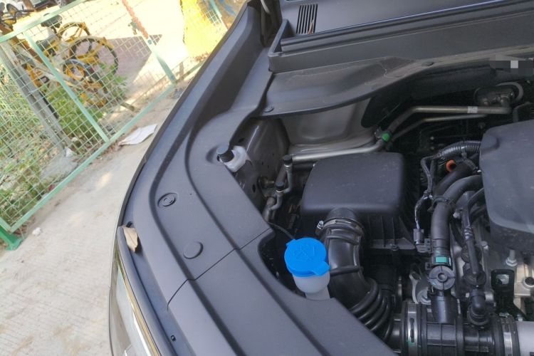 Used Wuling Starlight 560 2026 1.5T CVT Elite Edition Engine Bay Right