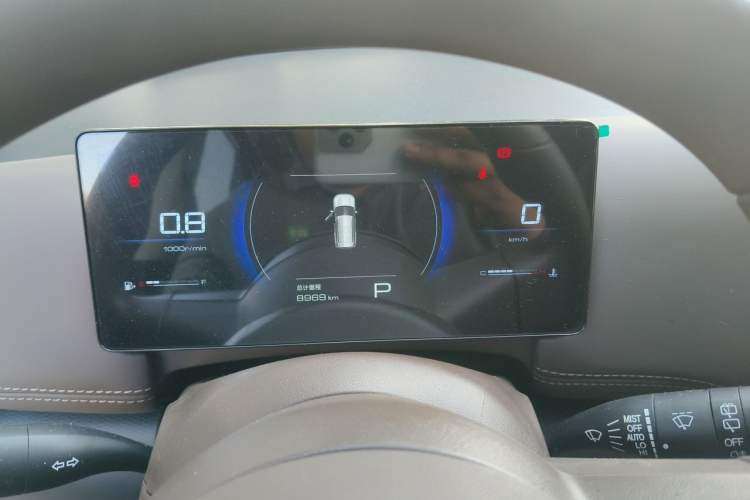 Used Wuling Starlight 560 2026 1.5T CVT Elite Edition Instrument Cluster