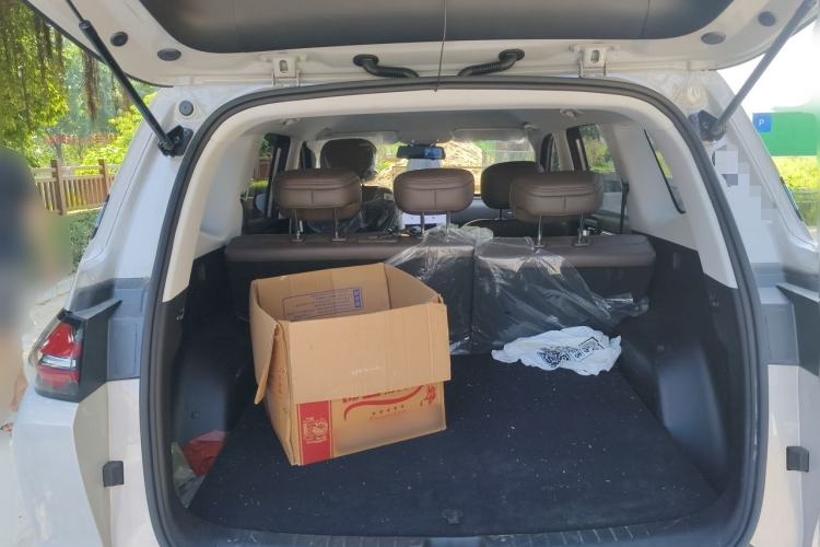 Used Wuling Starlight 560 2026 1.5T CVT Elite Edition Trunk