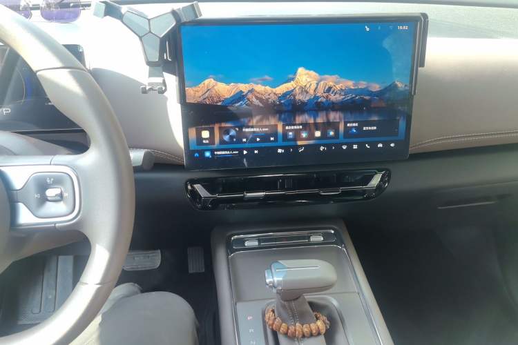 Used Wuling Starlight 560 2026 1.5T CVT Elite Edition Audio And AC Panel