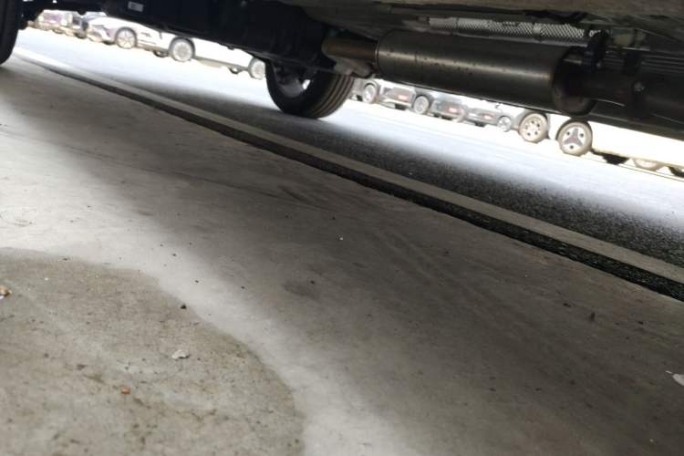 Used Wuling Starlight 560 2026 1.5T CVT Elite Edition Chassis Front Right