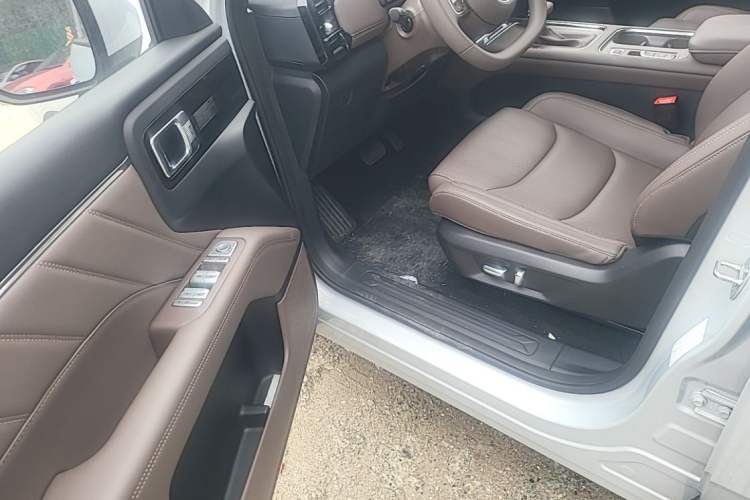 Used Wuling Starlight 560 2026 1.5T CVT Elite Edition Driver Seat