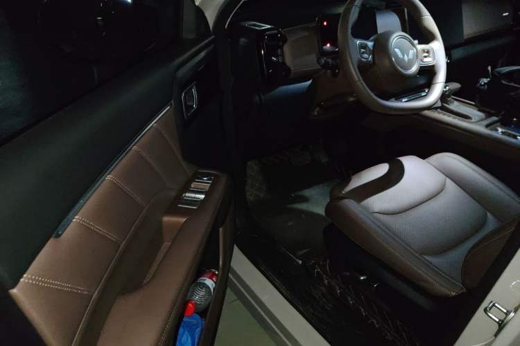 Used Wuling Starlight 560 2026 1.5T CVT Elite Edition Driver Seat