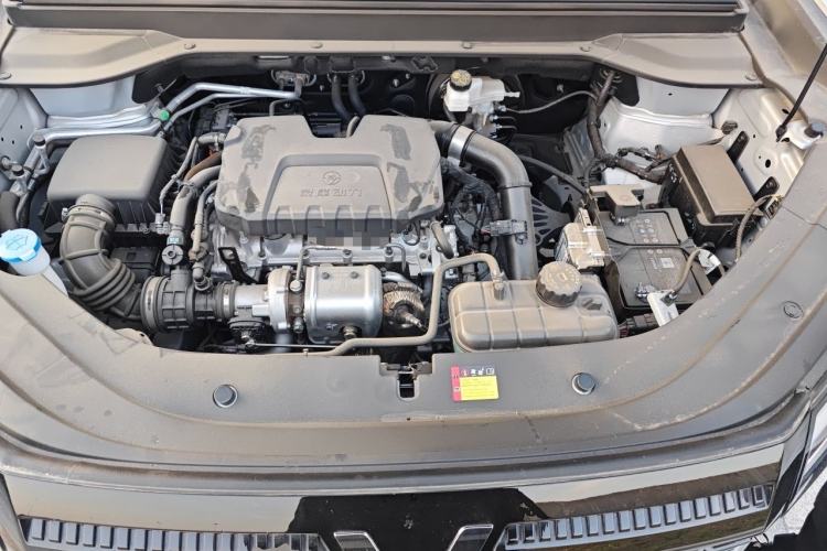 Used Wuling Starlight 560 2026 1.5T CVT Elite Edition Engine Bay