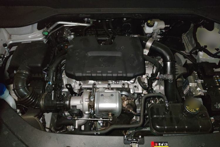 Used Wuling Starlight 560 2026 1.5T CVT Elite Edition Engine Bay