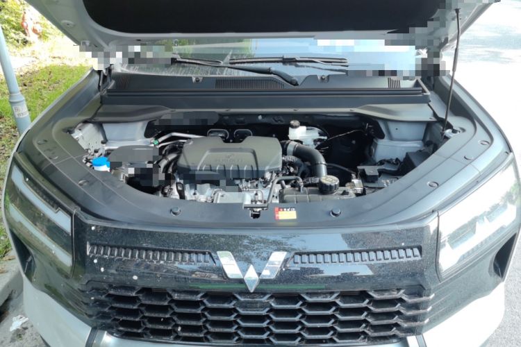Used Wuling Starlight 560 2026 1.5T CVT Elite Edition Engine Bay